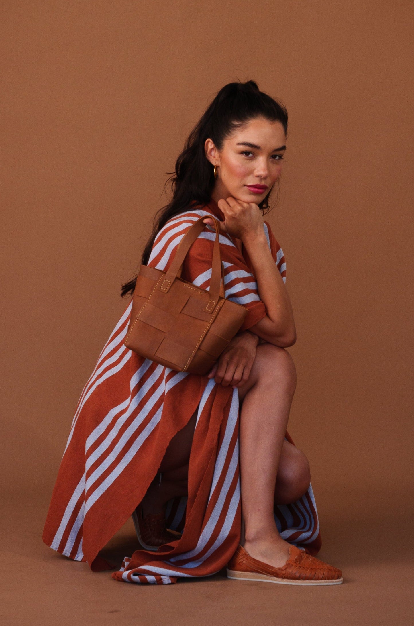 LOLA Y TULA Carmen Basket Bag Camel