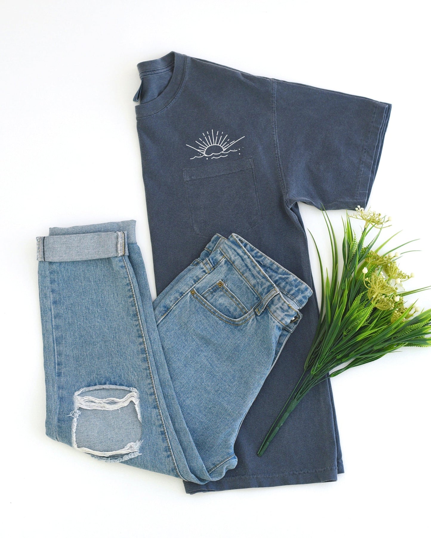 Sun & Wave Lake Beach Comfort Colors Pocket T-Shirt